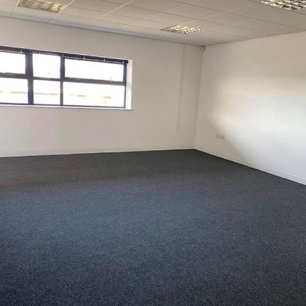 Retail/Shop in Ebbw Vale - photo 3